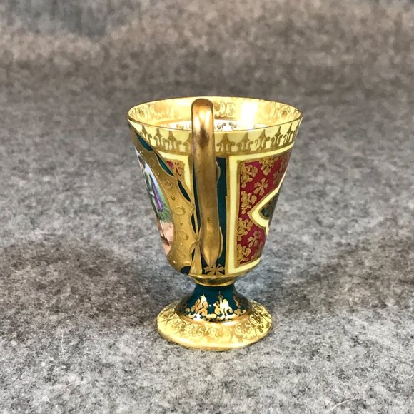 Vintage Austria Hand Painted Gold Gilded Footed Pedestal Teacup - Picture 4 of 8